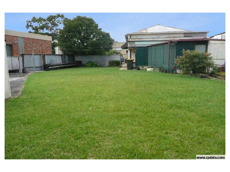 16 Bertram Street, Mortlake NSW 2137