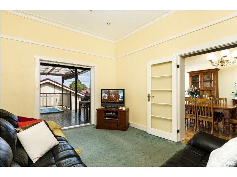 6 Edward Street, Concord NSW 2137