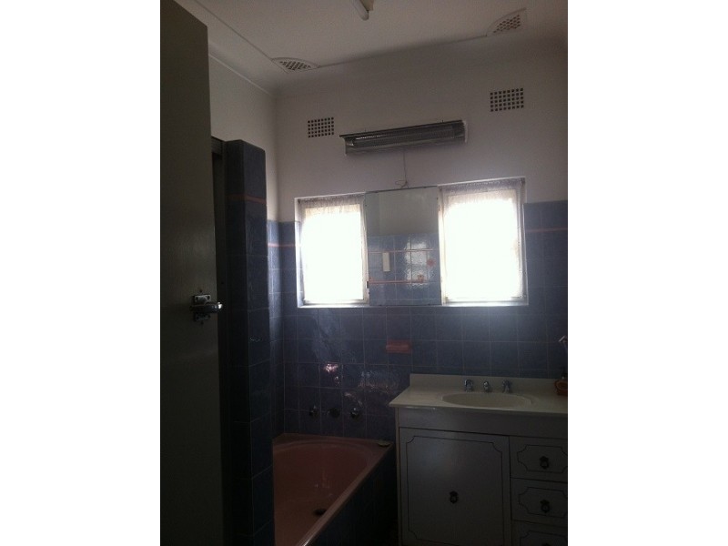 37 Brays Road, Concord NSW 2137