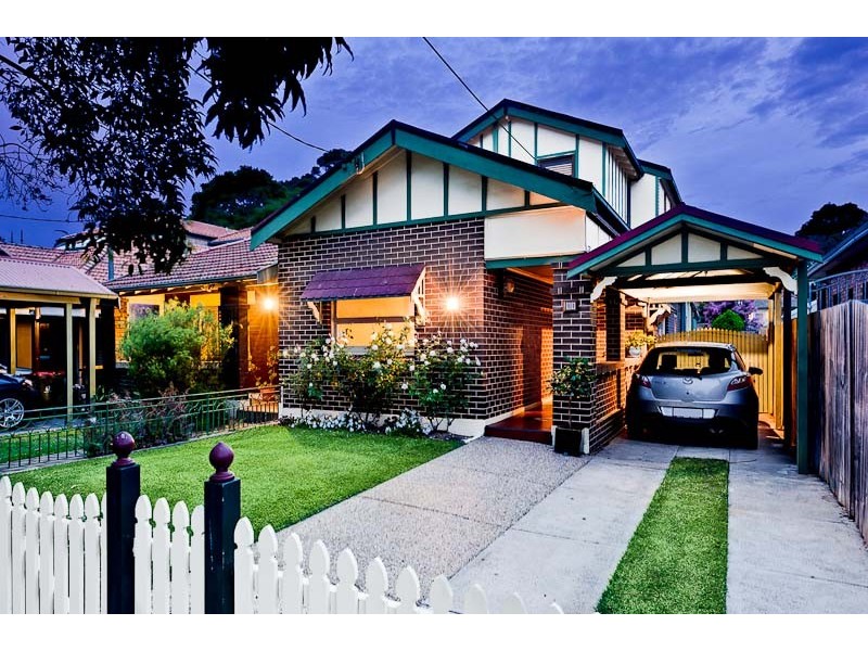 11 Noble Street, Rodd Point NSW 2046