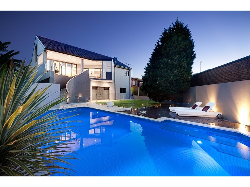 39 Wellbank Street, Concord NSW 2137