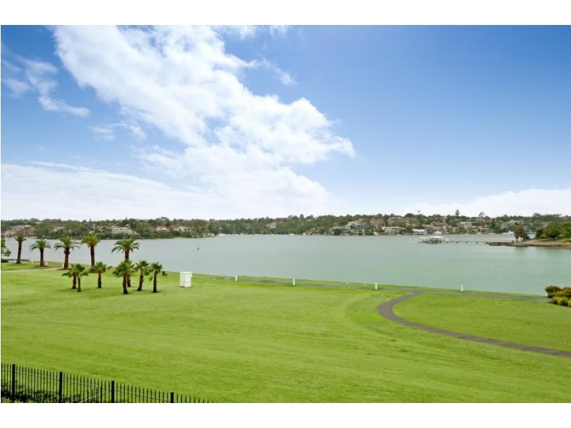 26/27-33 Peninsula Drive, Breakfast Point NSW 2137