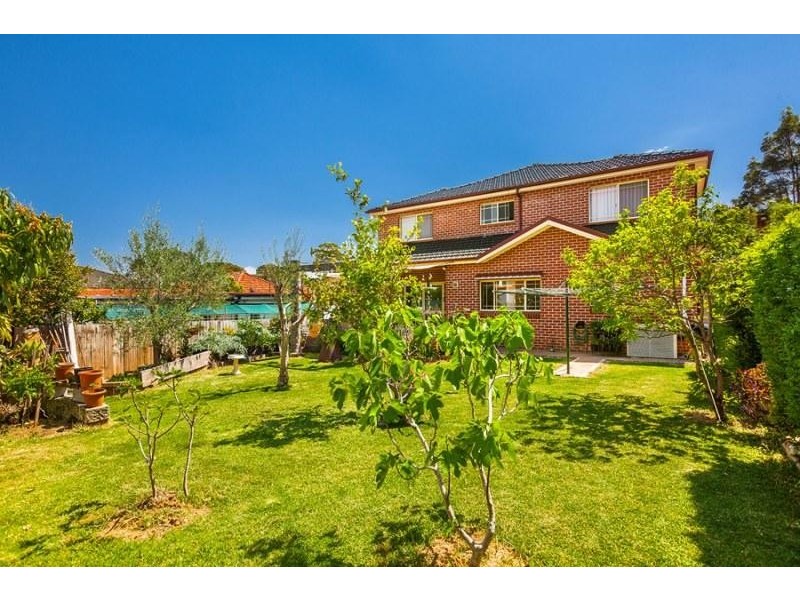 76 Brays Road, Concord NSW 2137