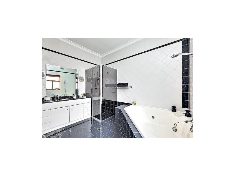 7 Mortlake Street, Concord NSW 2137