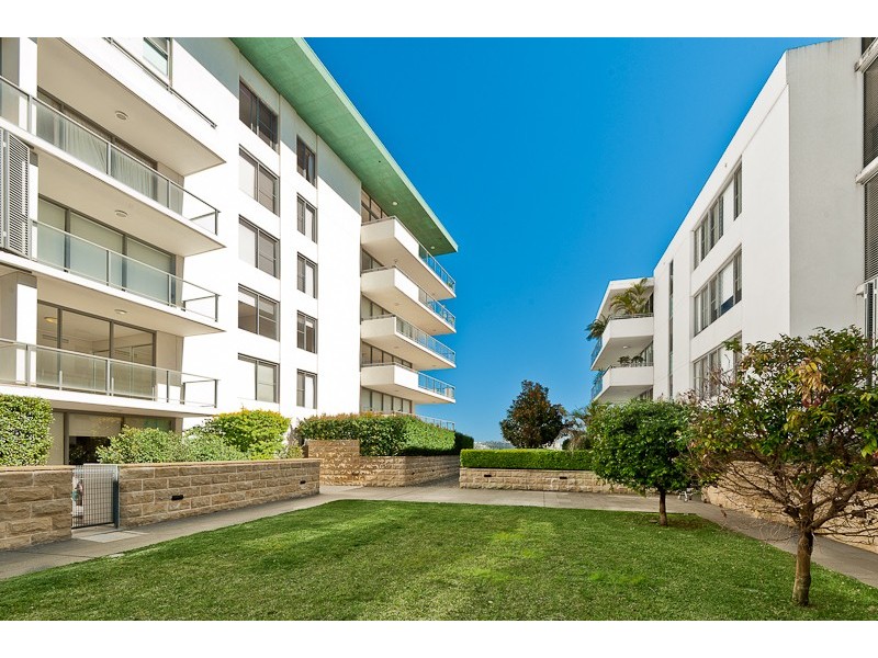 203/4 Lewis Avenue, Rhodes NSW 2138