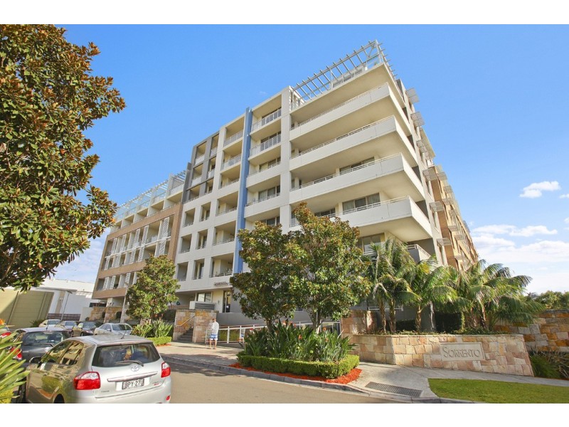 213/37 Amalfi Drive, Wentworth Point NSW 2127