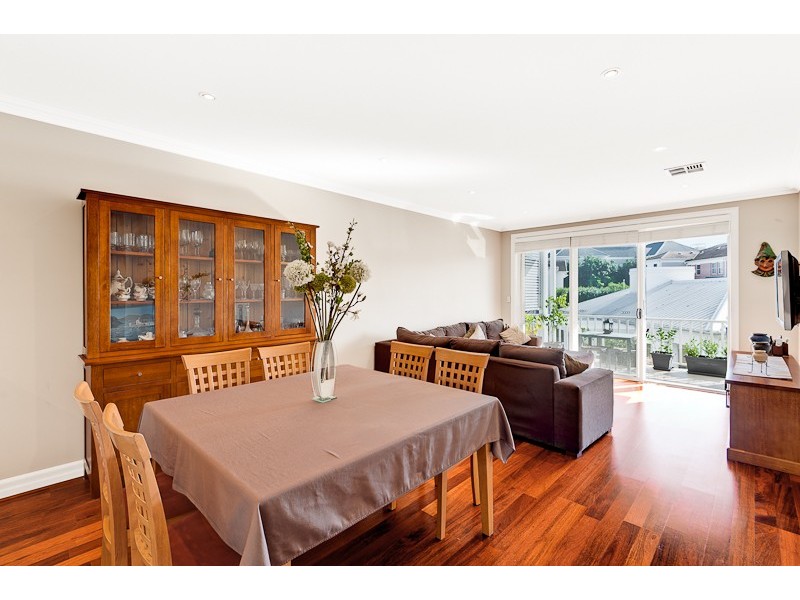 207/12 Fairwater Close, Breakfast Point NSW 2137