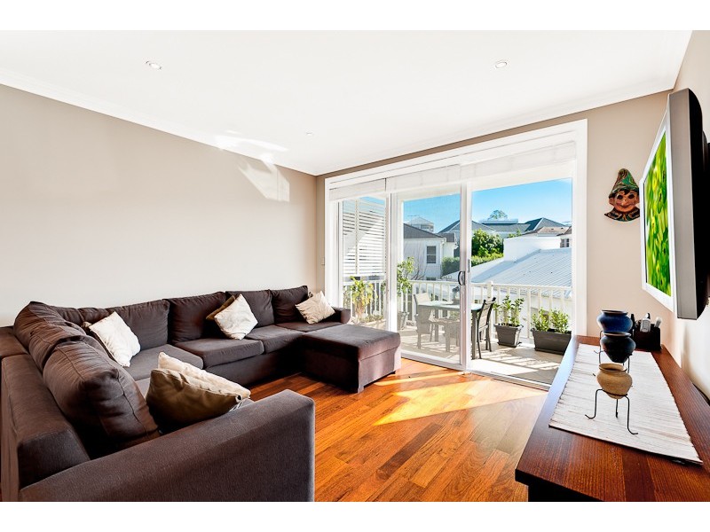 207/12 Fairwater Close, Breakfast Point NSW 2137