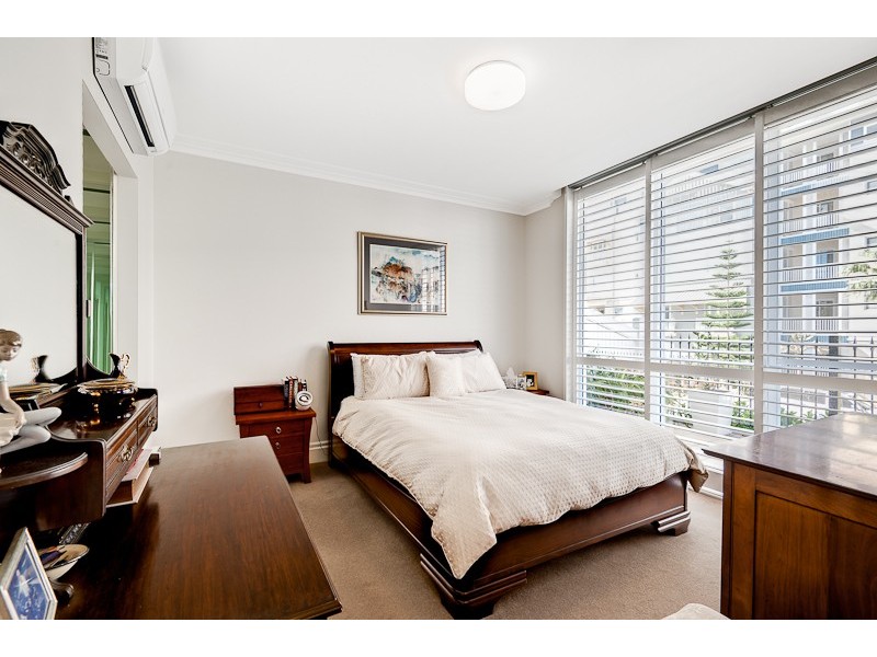102/2 Rosewater Circuit, Breakfast Point NSW 2137