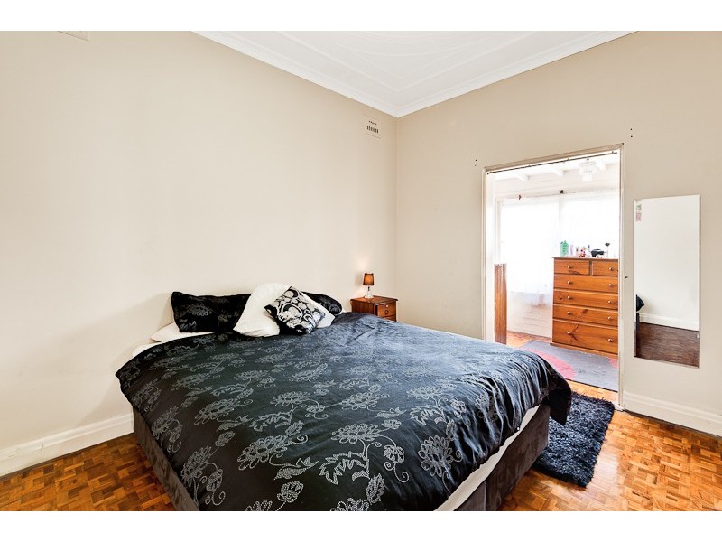9 Tripod Street, Concord NSW 2137