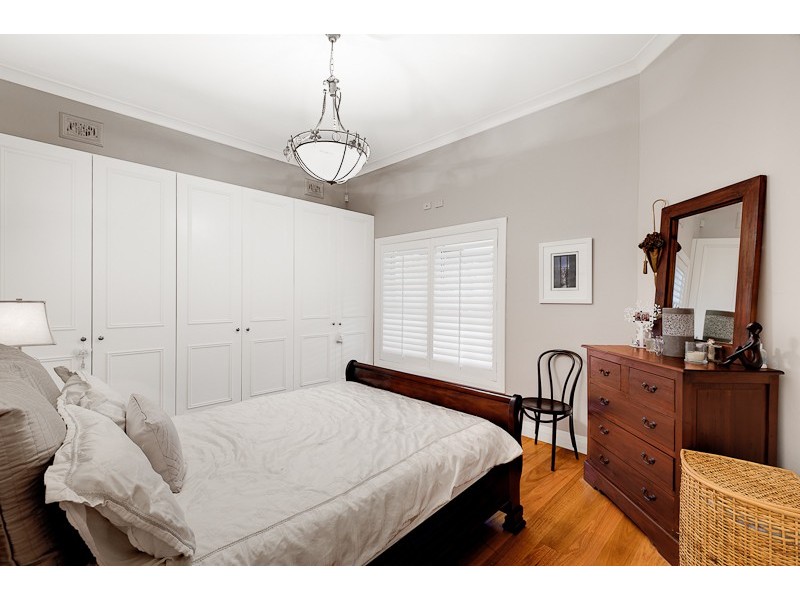 9 Bell Street, Concord NSW 2137