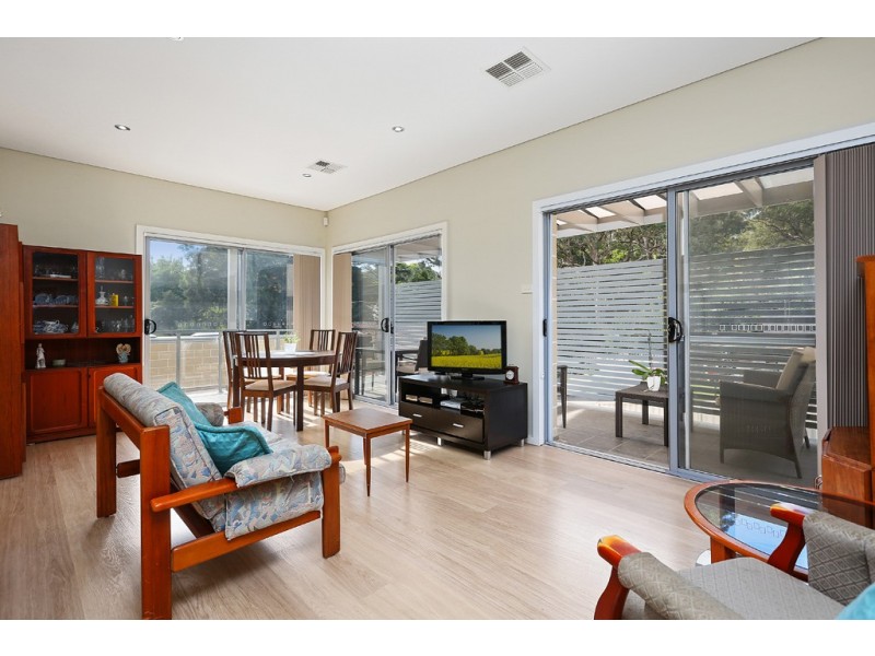 2/14 Marlow Avenue, Denistone NSW 2114