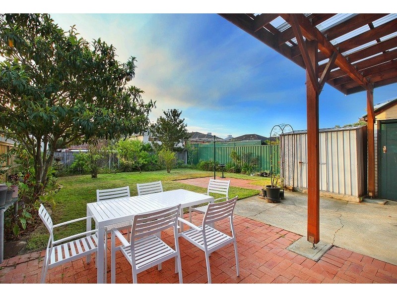 126 Cabarita Road, Cabarita NSW 2137