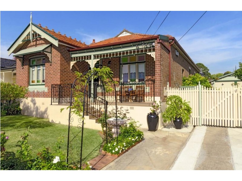 29 Coronation Parade, Strathfield South NSW 2136