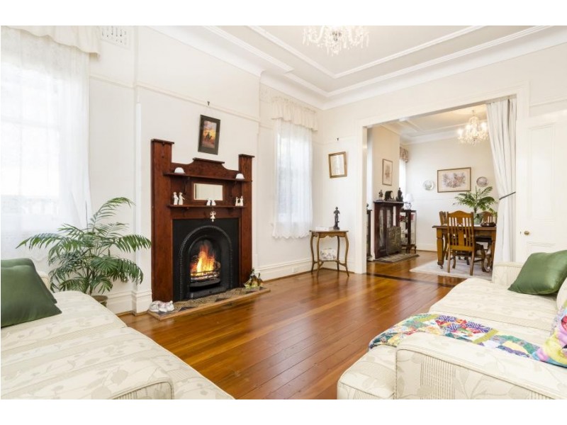 29 Coronation Parade, Strathfield South NSW 2136