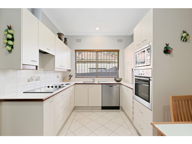 4 Cormiston Avenue, Concord NSW 2137