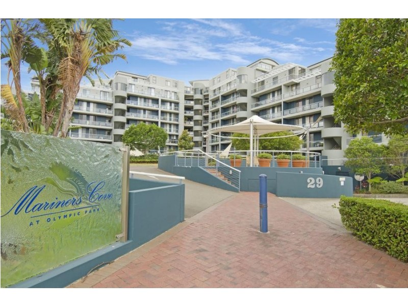 50/29 Bennelong Parkway, Wentworth Point NSW 2127