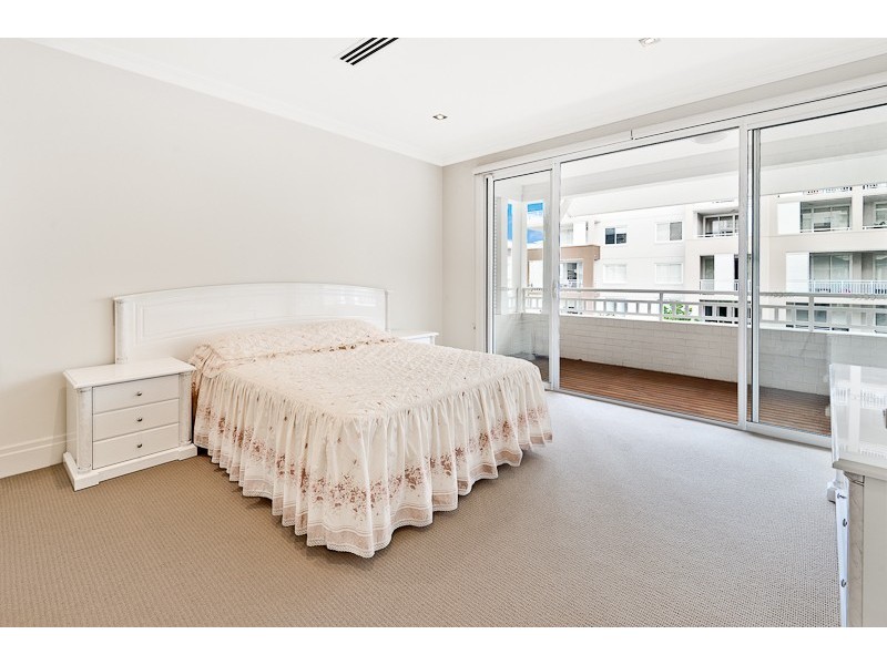 27 Vineyard Way, Breakfast Point NSW 2137