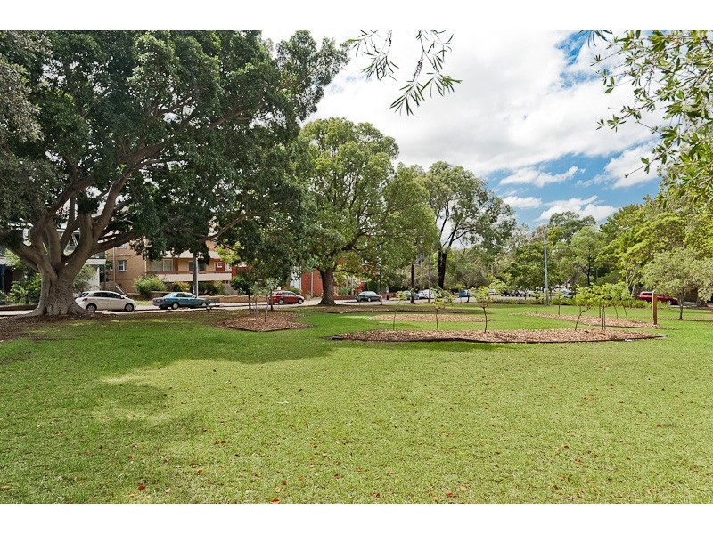 12/8 Albert Parade, Ashfield NSW 2131