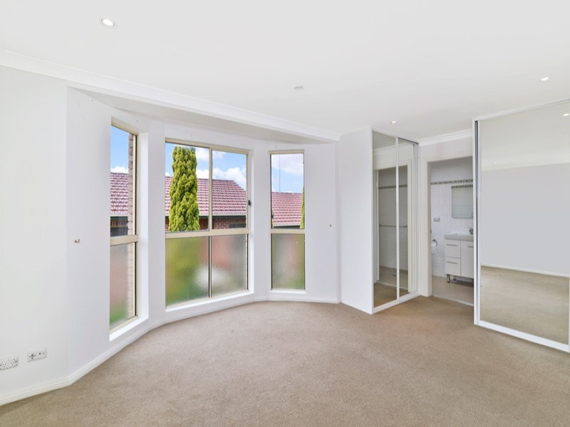 4/11 Walton Crescent, Abbotsford NSW 2046