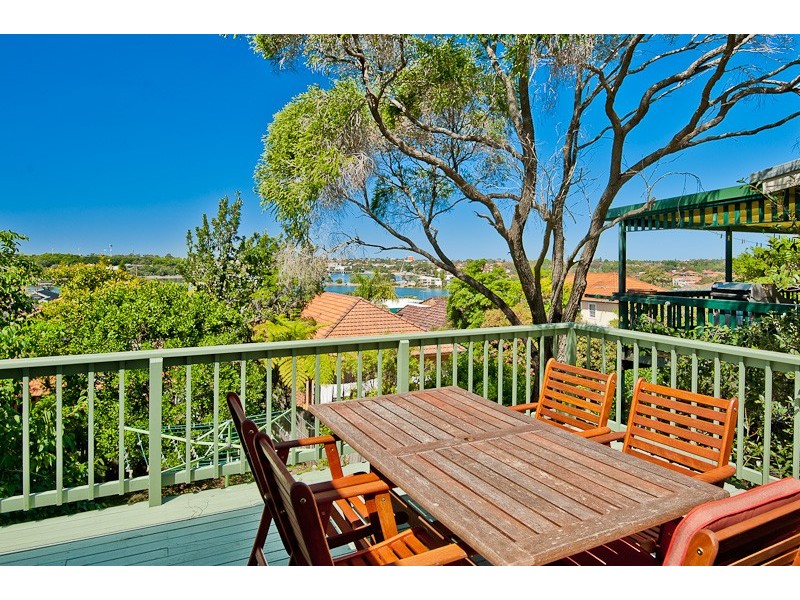 27 Undine Street, Russell Lea NSW 2046