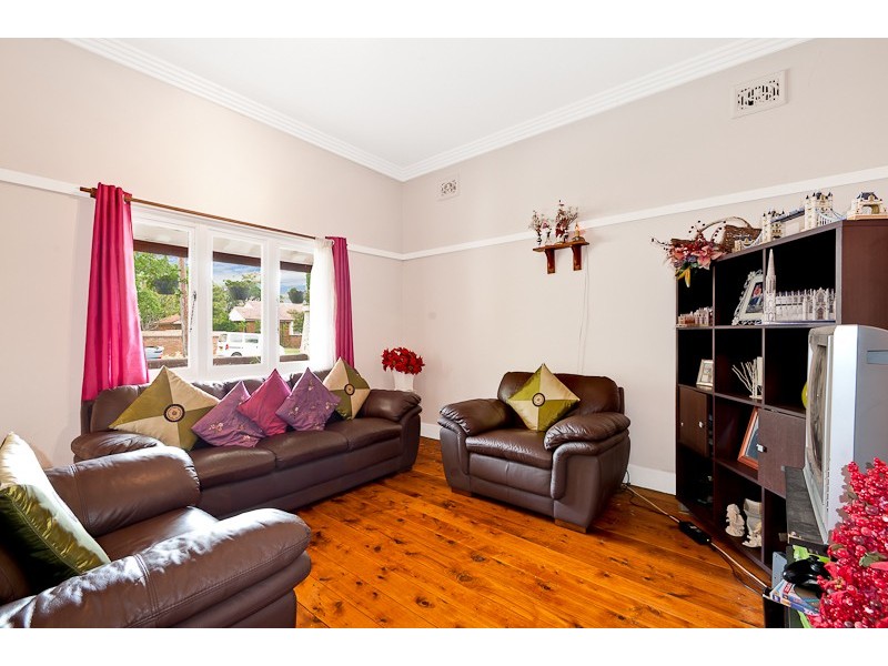 12 Burton Street, Concord NSW 2137