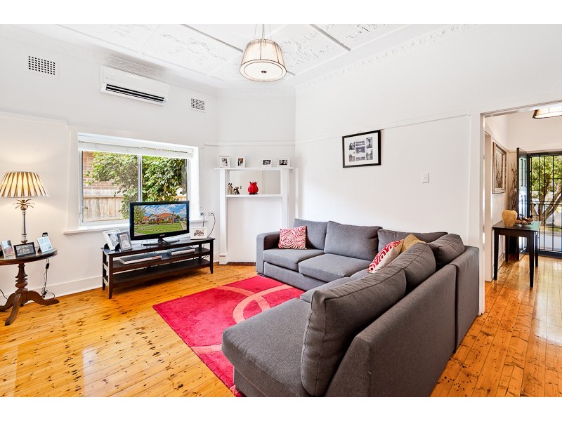 7 Station Street, Concord NSW 2137