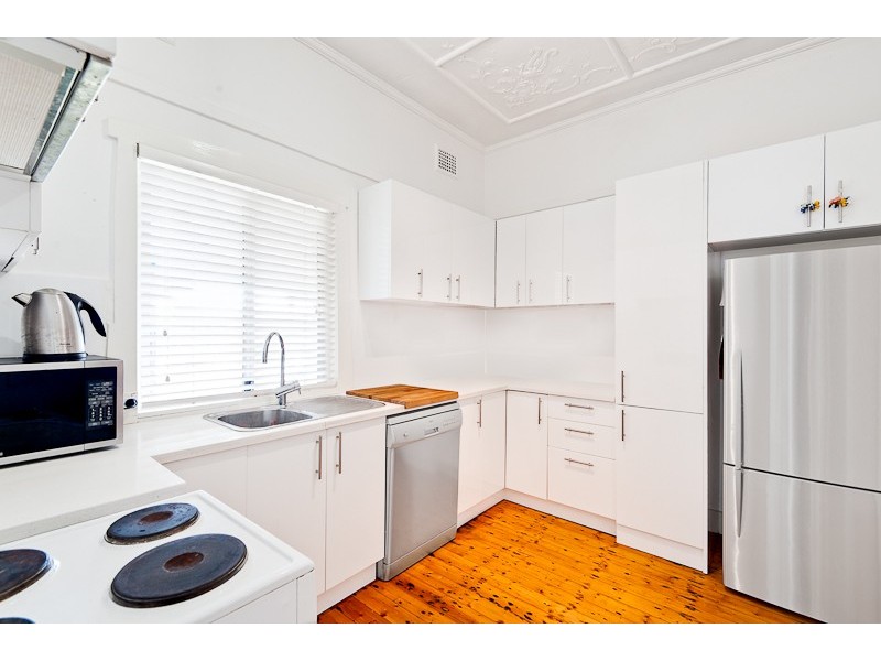 7 Station Street, Concord NSW 2137