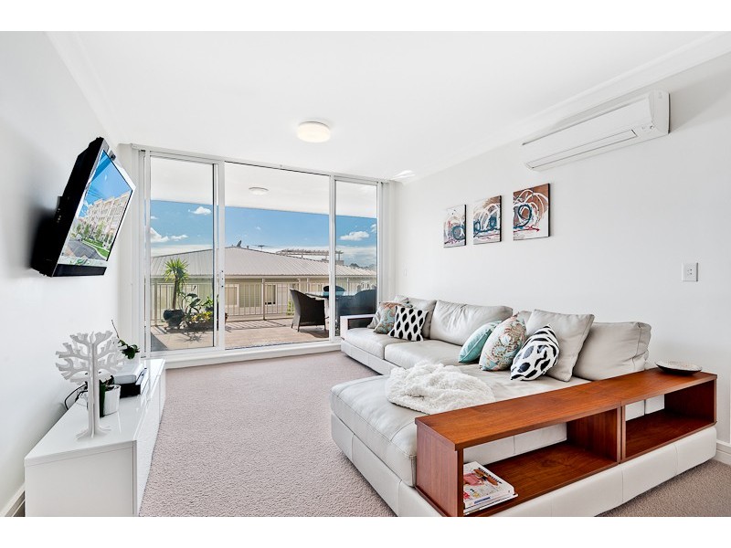 208/10-16 Vineyard Way, Breakfast Point NSW 2137