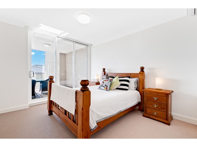 208/10-16 Vineyard Way, Breakfast Point NSW 2137
