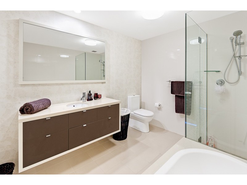 208/10-16 Vineyard Way, Breakfast Point NSW 2137