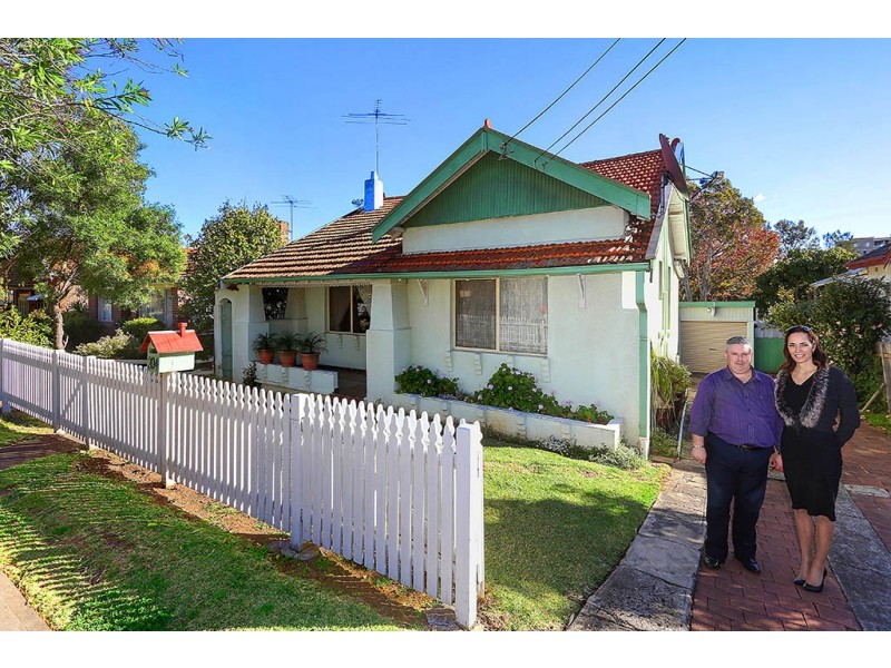 204 Queen Street, Concord West NSW 2138
