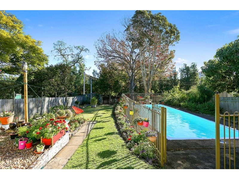 204 Queen Street, Concord West NSW 2138