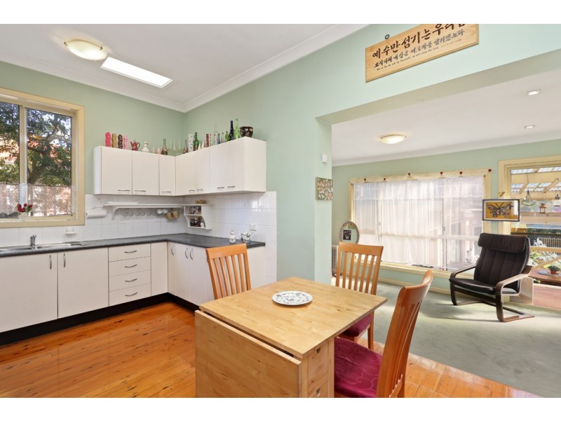 204 Queen Street, Concord West NSW 2138