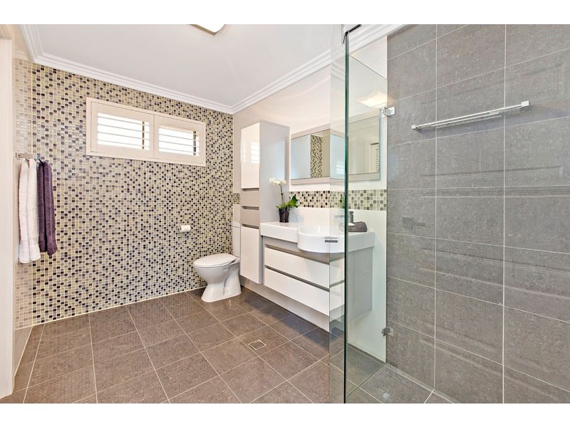 4 Collingwood Avenue, Cabarita NSW 2137