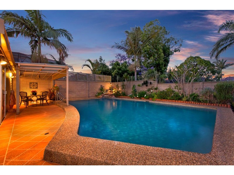 4 Collingwood Avenue, Cabarita NSW 2137