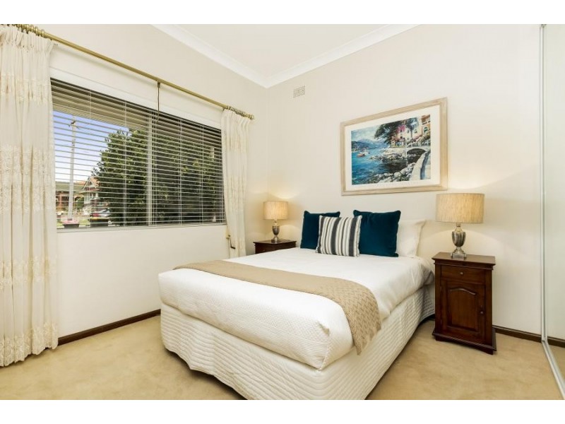 1 Clermont Avenue, Concord NSW 2137