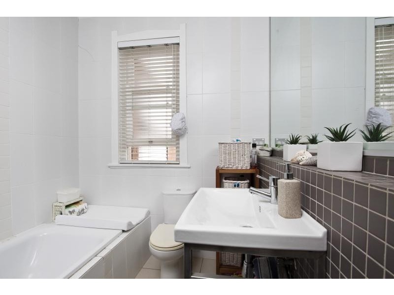 5 Bangalla Road, Concord West NSW 2138