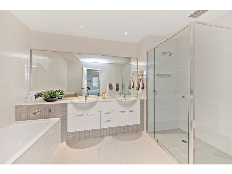23/18 Admiralty Drive, Breakfast Point NSW 2137