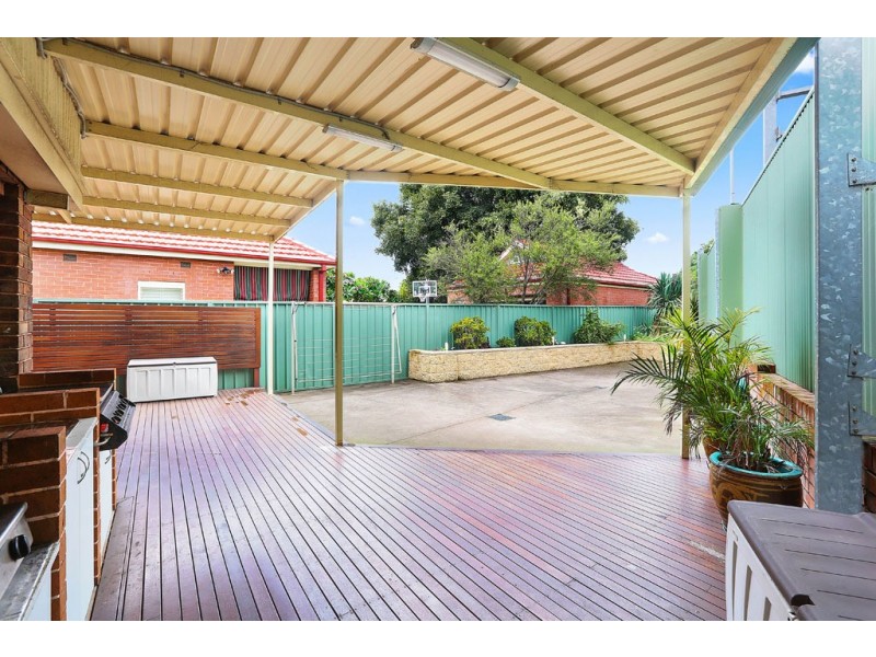 22 Loch Maree Parade, Concord West NSW 2138