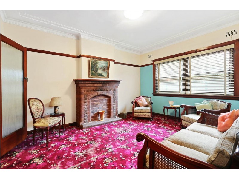 2 Nicholas Avenue, Concord NSW 2137