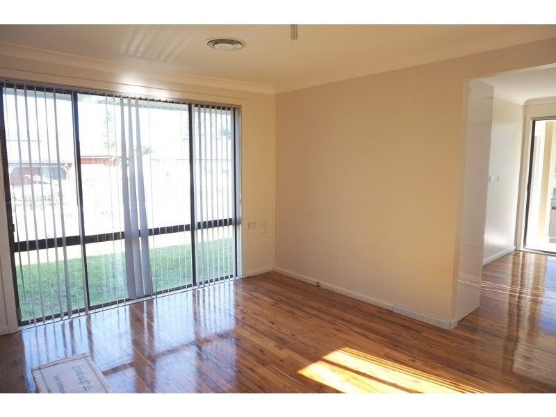 166 Carlisle Ave, Blackett NSW 2770