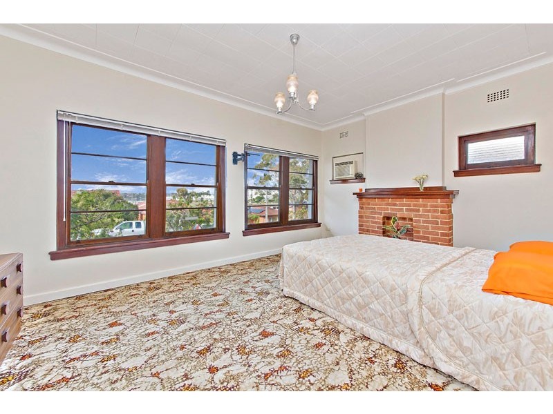 10 Dorking Road, Cabarita NSW 2137