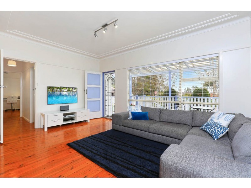 6 Braddon Street, Concord NSW 2137