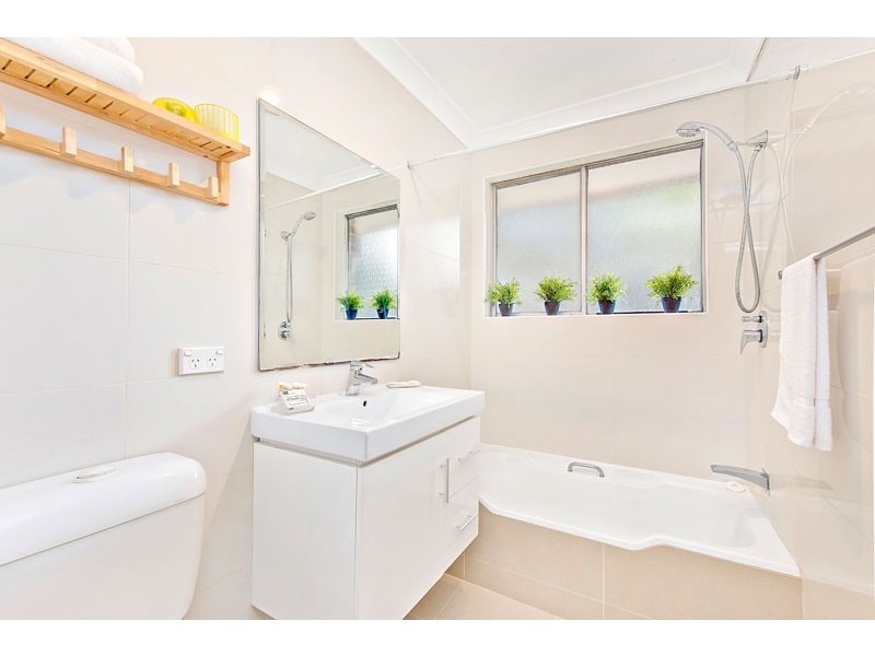 1/30 Llewellyn Street, Rhodes NSW 2138