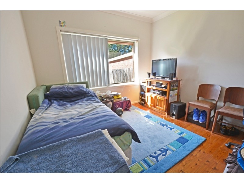 Room 4/32 Lillian Road, Riverwood NSW 2210