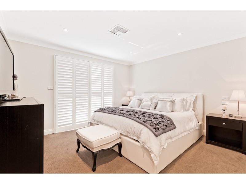 15 Links Avenue, Concord NSW 2137