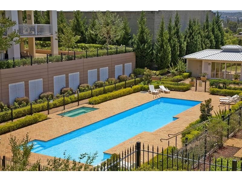 24/2-4 Woodlands Avenue, Breakfast Point NSW 2137