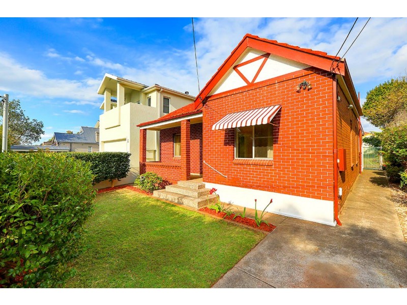 23 Medora Street, Cabarita NSW 2137