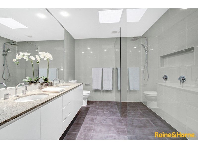 26 Edgewood Crescent, Cabarita NSW 2137